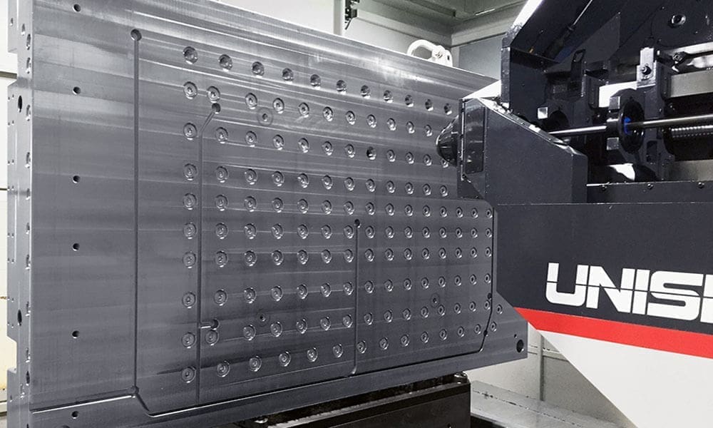 deep-hole-drilling-and-machining-center-for-mold-bases