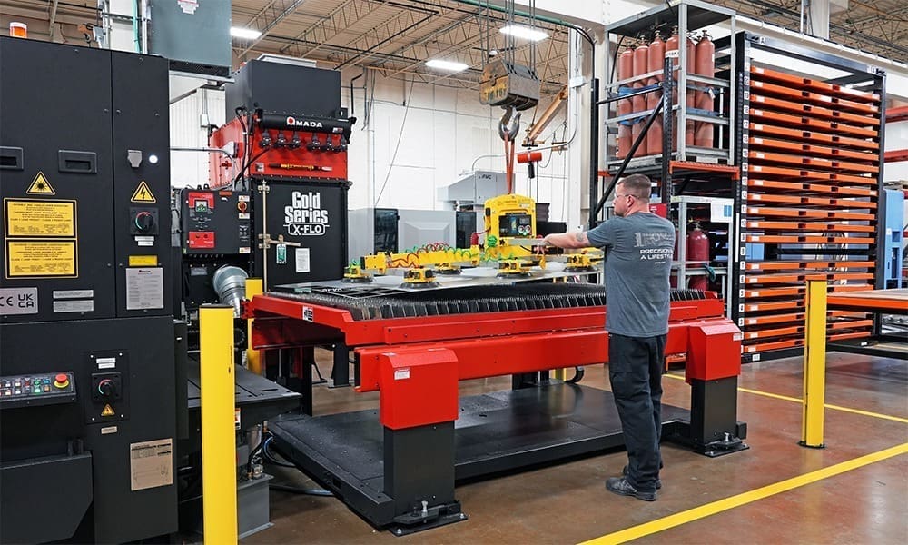 unisig_fabshop_material_handling_1000x600