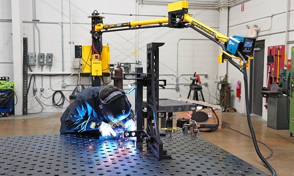 unisig_fabshop_mig_welding_1000x600